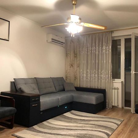 Clean Apartment On Lunacharskogo Street Tiraspol Eksteriør billede