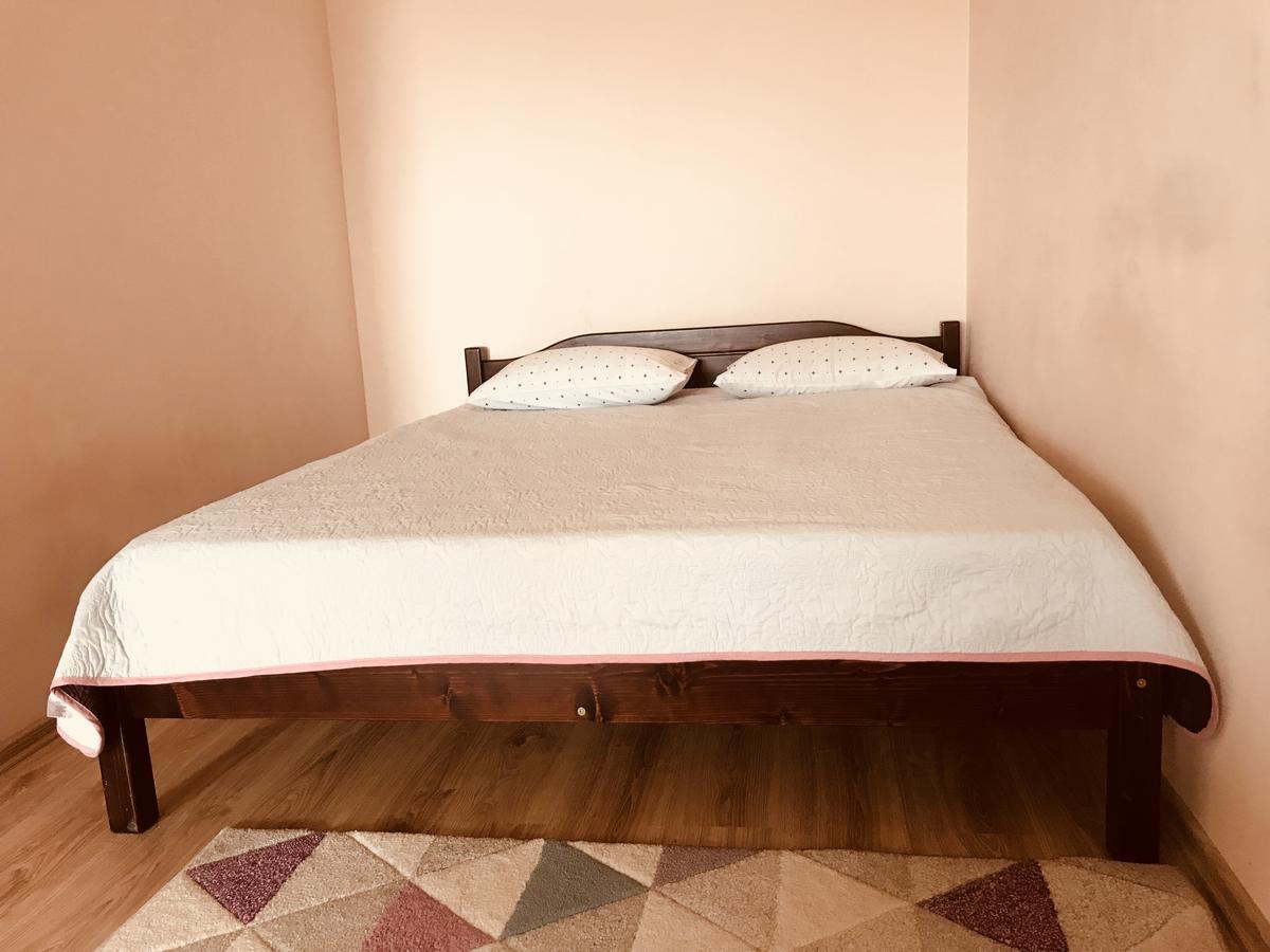 Clean Apartment On Lunacharskogo Street Tiraspol Eksteriør billede