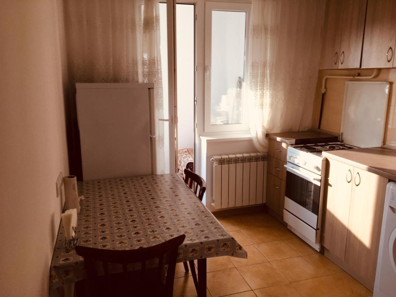 Clean Apartment On Lunacharskogo Street Tiraspol Eksteriør billede